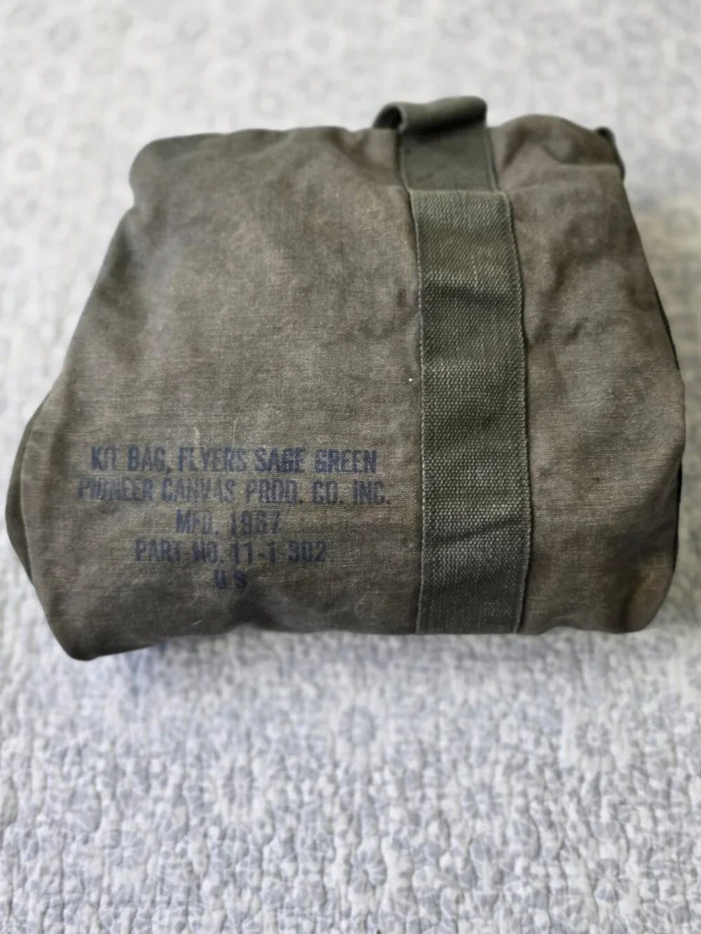 Vietnam Era 1967 US Military Flyers Kit Bag (Part No. 11-1-302)